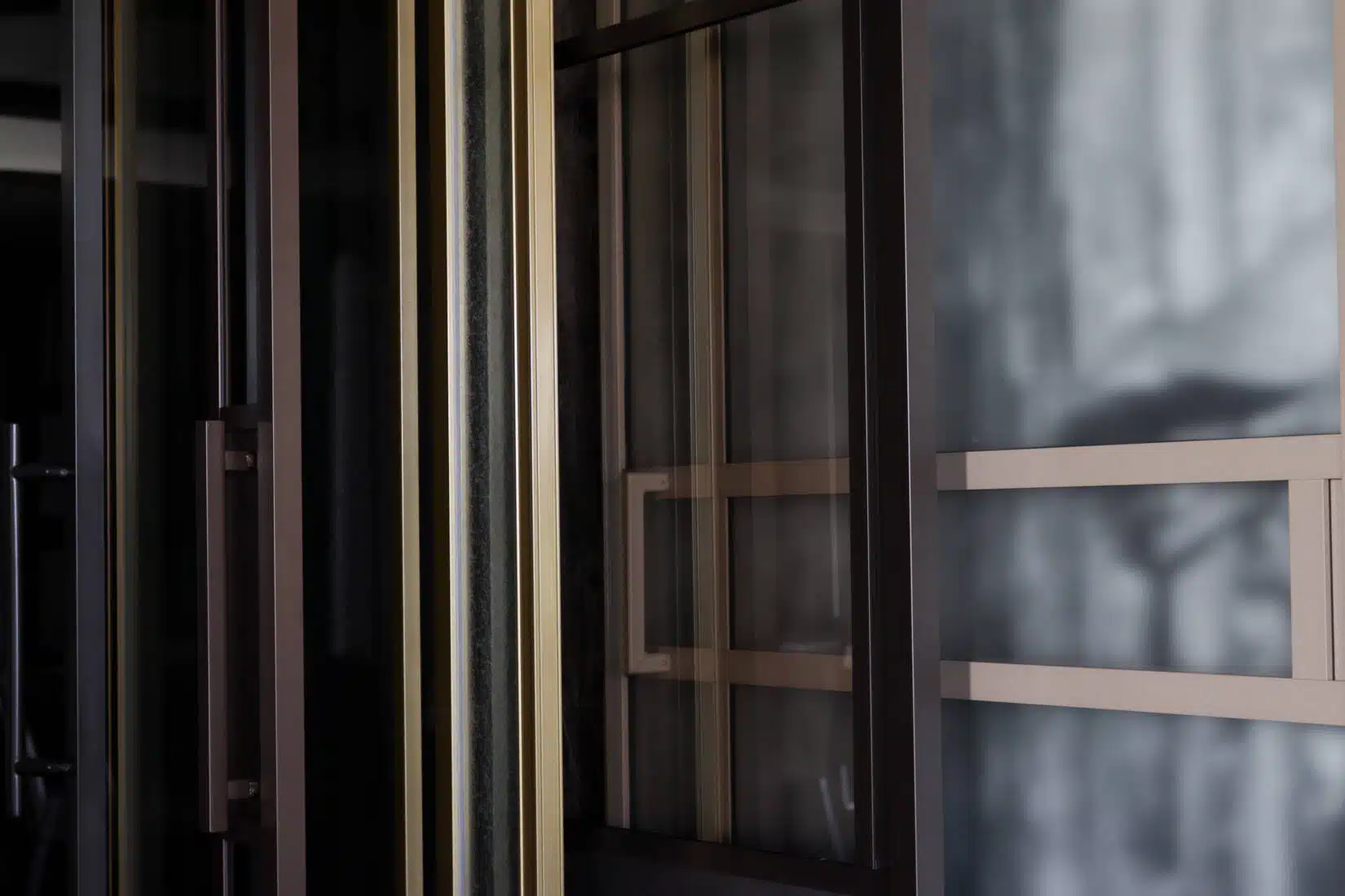 Showroom Waalwijk – aluminium deuren 1 Stipt Design Stipt Op Maat