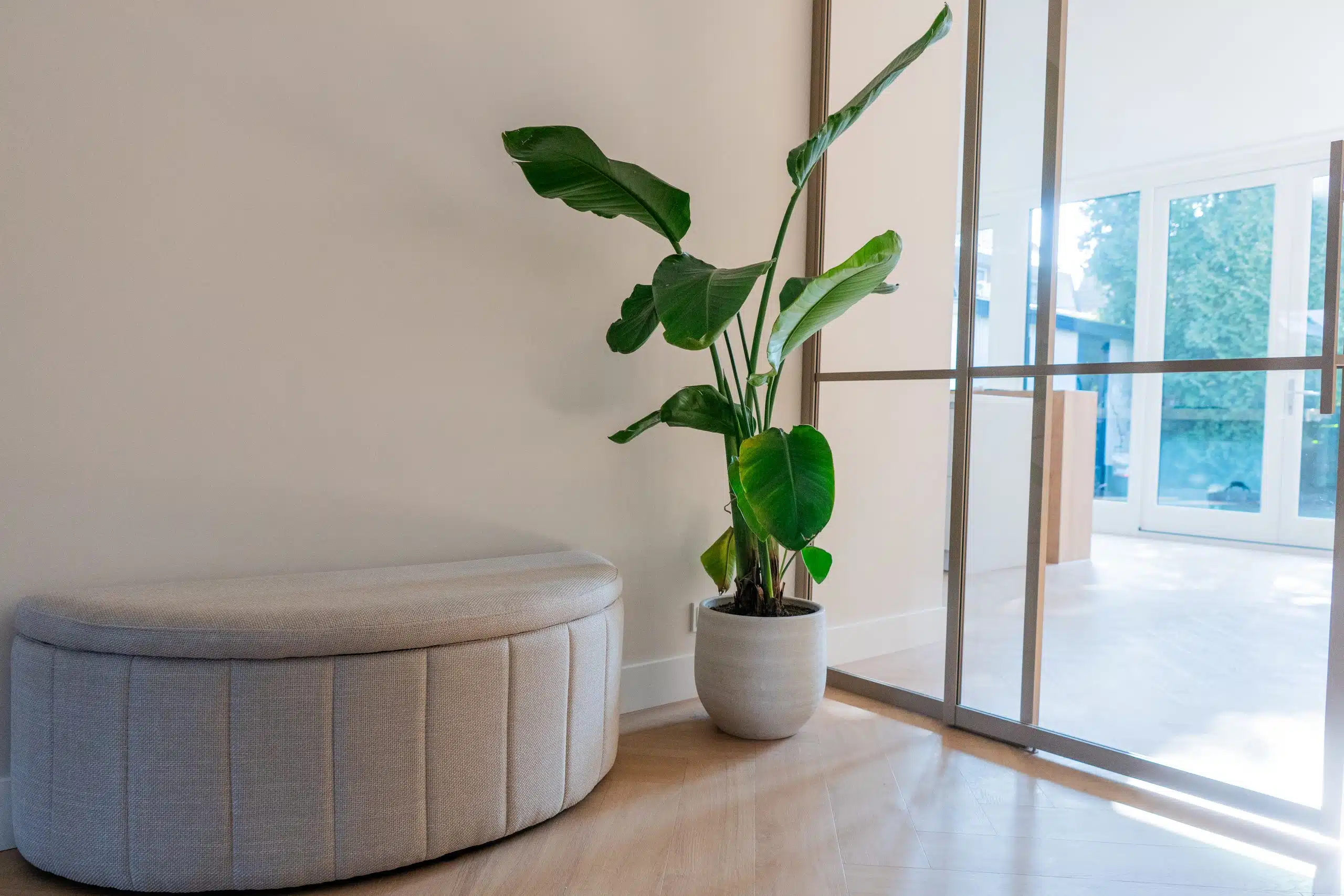 Aluminium deuren op maat beige