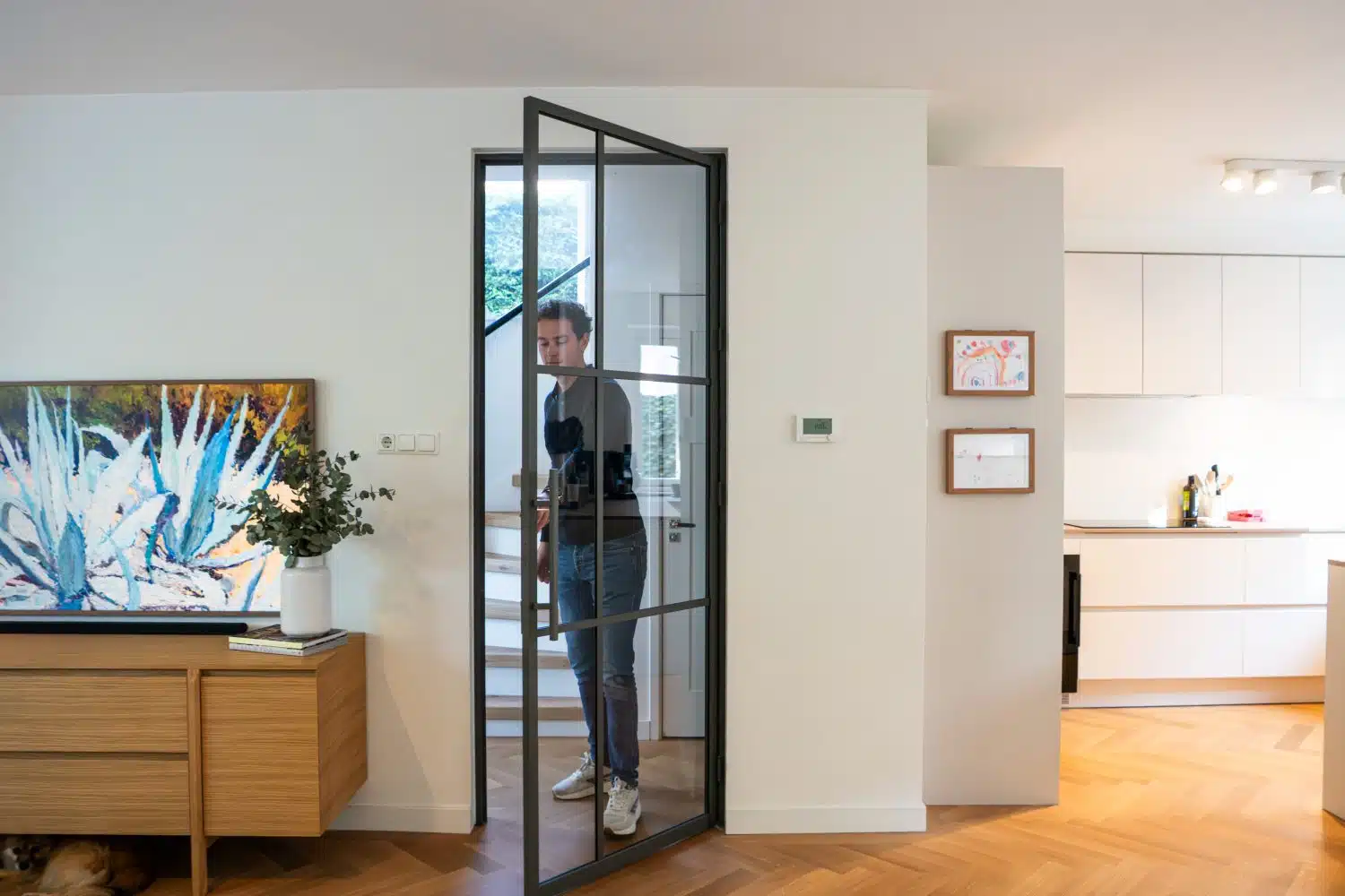 Scharnierdeur Heemstede | Stalen deur | asymmetrisch