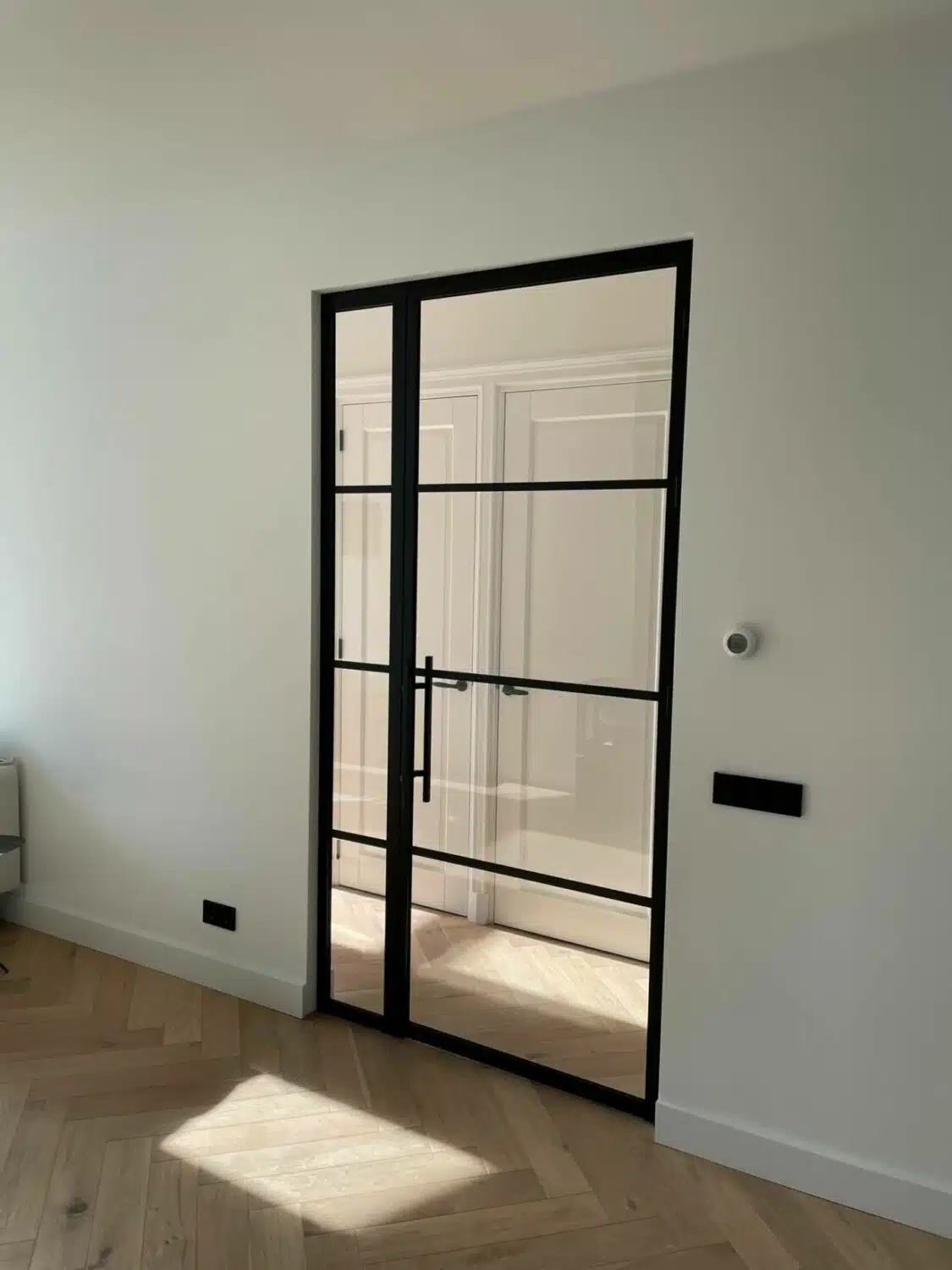 Aluminium deur - Op maat gemaakte scharnierdeur