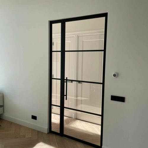 Aluminium deur - Op maat gemaakte scharnierdeur