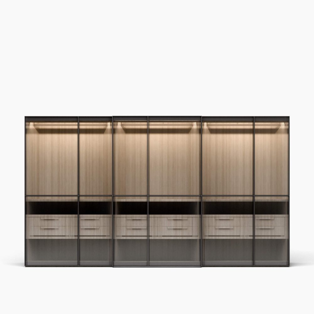Maatwerk kast van Stipt Op Maat: Op maat gemaakte kasten van Stipt Op Maat met elegant ontworpen schuifdeuren voor praktische opslag en stijlvolle interieurinrichting.