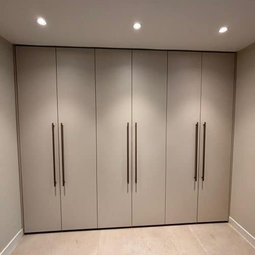 Op maat gemaakte garderobekast in Putten