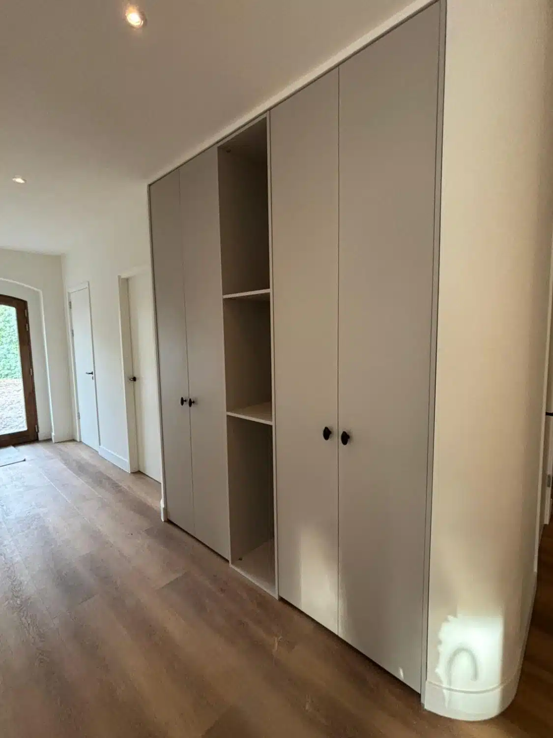 Op maat gemaakte garderobekast in Amerongen